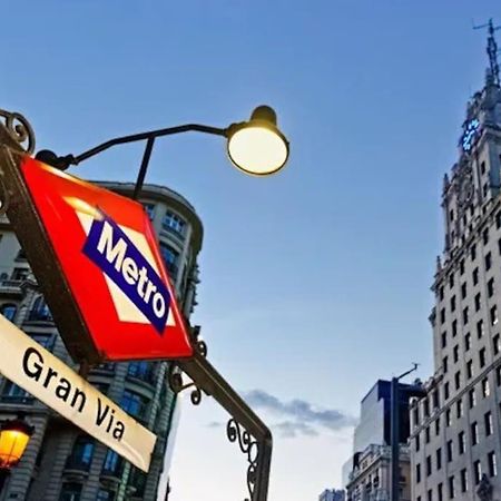 Apartamento Centro De Madrid Luaran gambar
